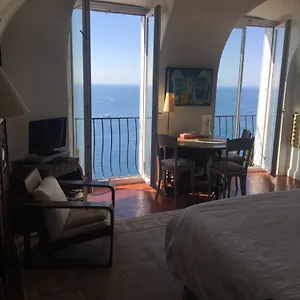 Dans Village Médiéval Piétonnier, Exécutive Vue Exceptionnelle Appartement Roquebrune-Cap-Martin